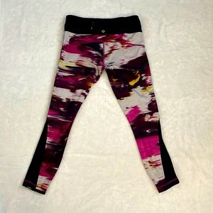 Lululemon 3/4 Length Workout Leggings